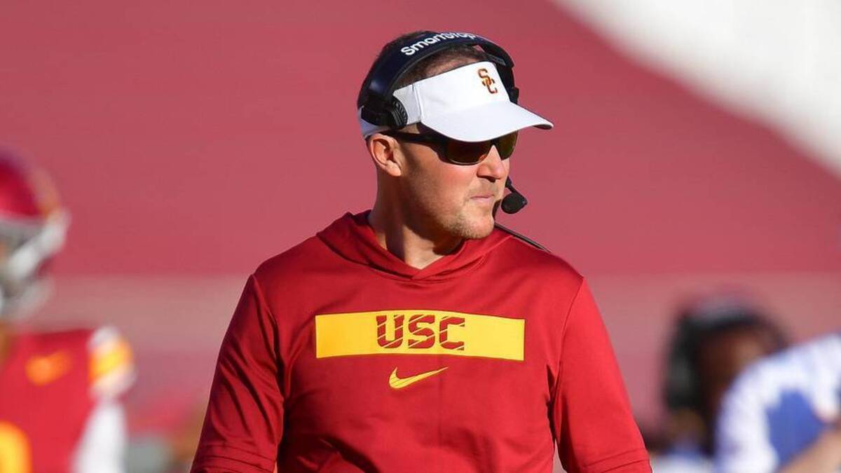  Nov 16, 2024; Los Angeles, California, USA; Southern California Trojans head coach Lincoln Riley watches game action against the Nebraska Cornhuskers during the second half at the Los Angeles Memorial Coliseum. Mandatory Credit: Gary A. Vasquez-Imagn Images | Gary A. Vasquez-Imagn Images 