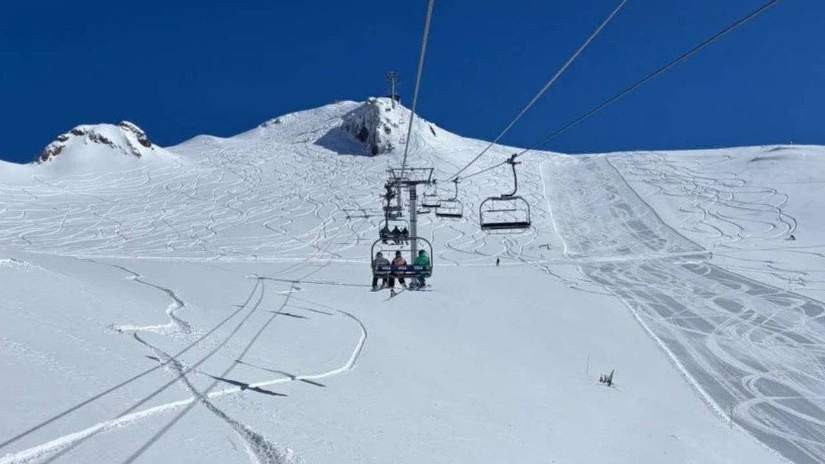 The Ski Season That Refuses To End: Unprecedented Snow Keeps Falling at Valle Nevado, Chile
