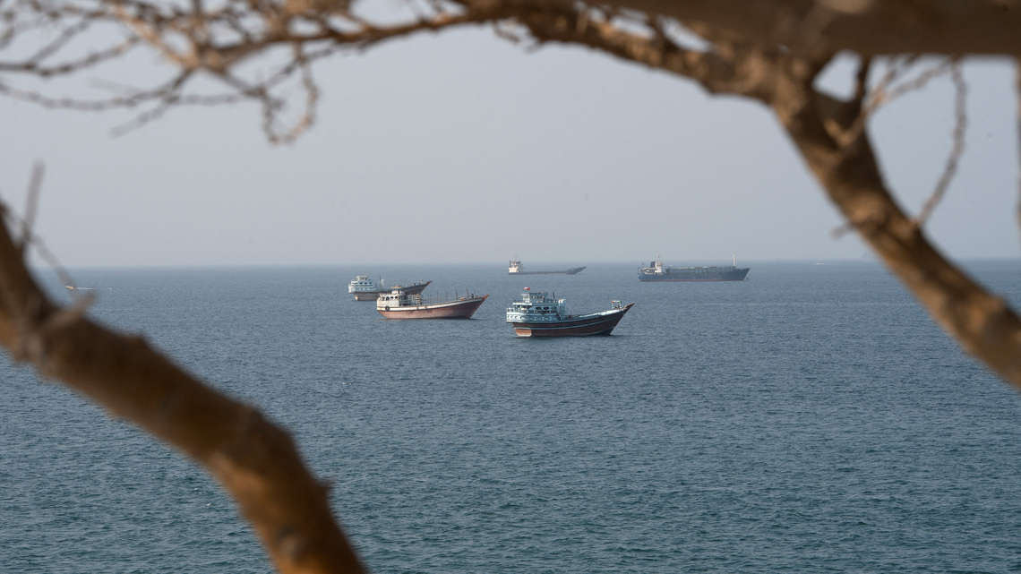 Hormuz crossings rise slightly from weekend, remain in single digits, data shows 