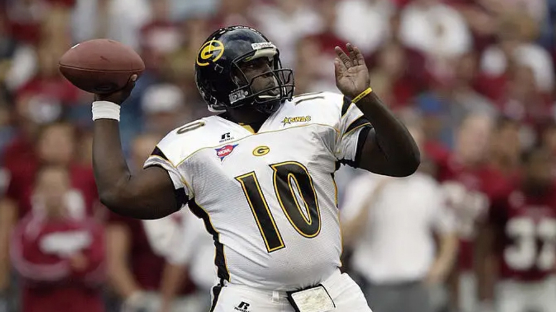HBCU legend returns home to coach 