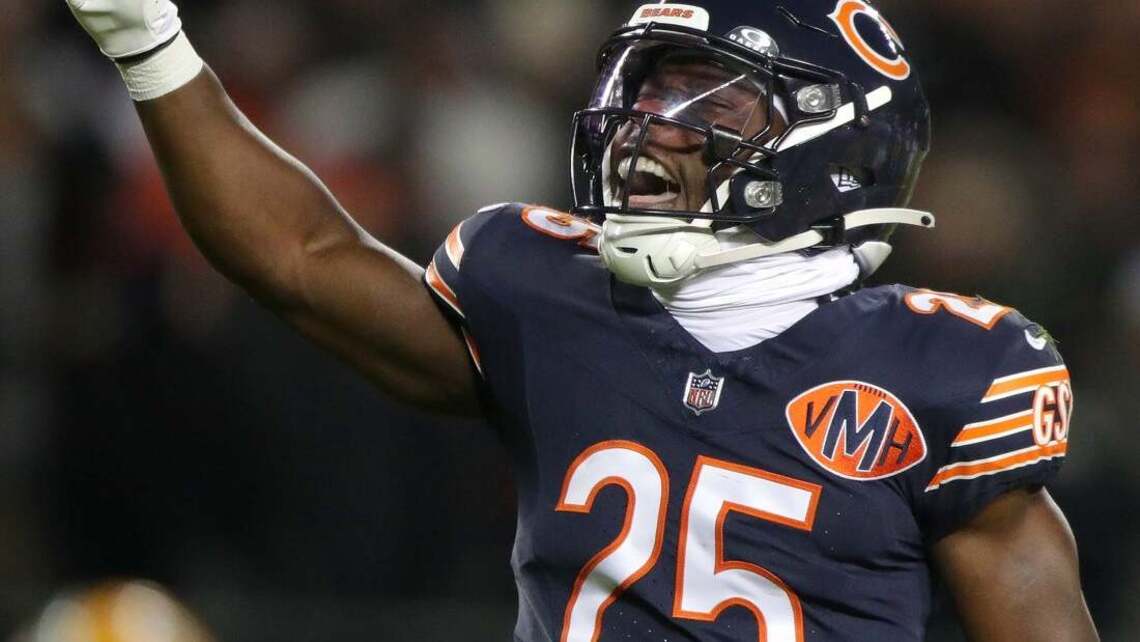 Bears RB Kyle Monangai 'week-to-week' with knee injury 