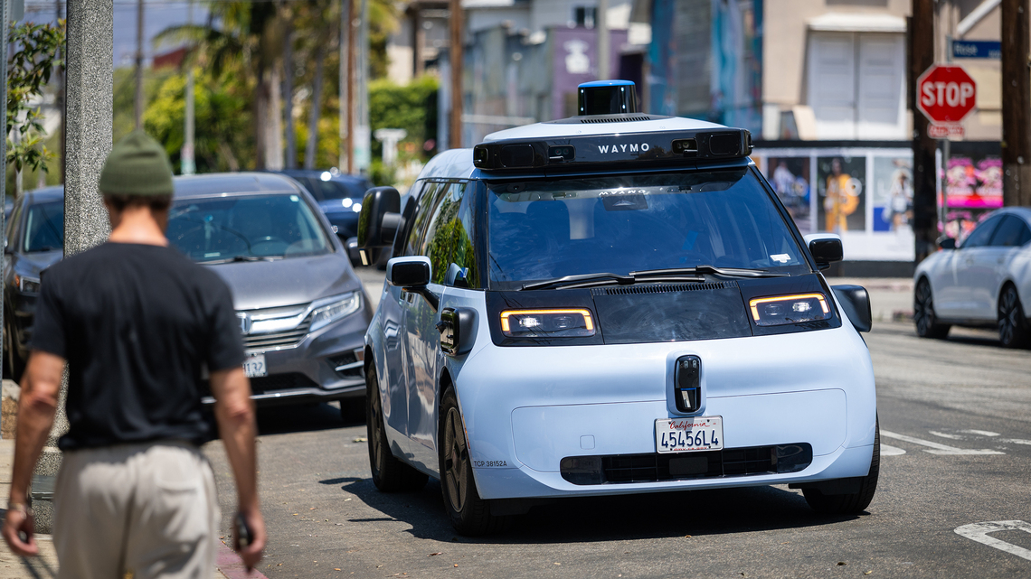 Waymo wins approval for drastic expansion in Los Angeles, Bay Area regions 