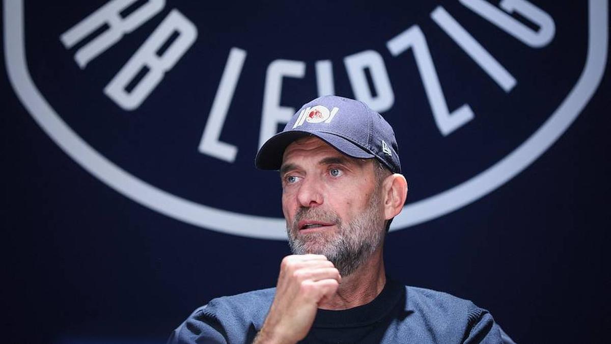  Jürgen Klopp popularized gegenpressing. | Ronny HARTMANN/AFP/Getty Images 