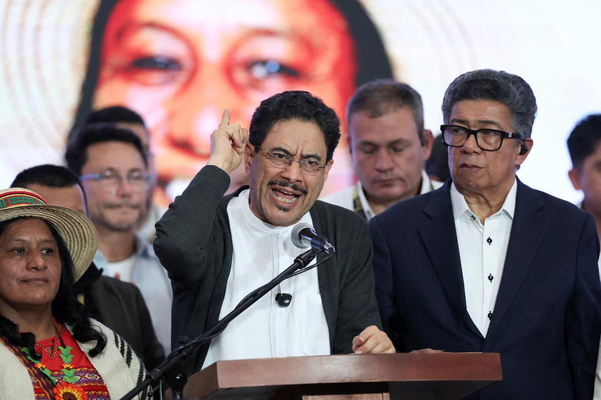 Colombian presidential candidate Ivan Cepeda of the Historic Pact party speaks after the results of the first round of the presidential election, in Bogota, Colombia, May 31, 2026. REUTERS/Luisa Gonzalez