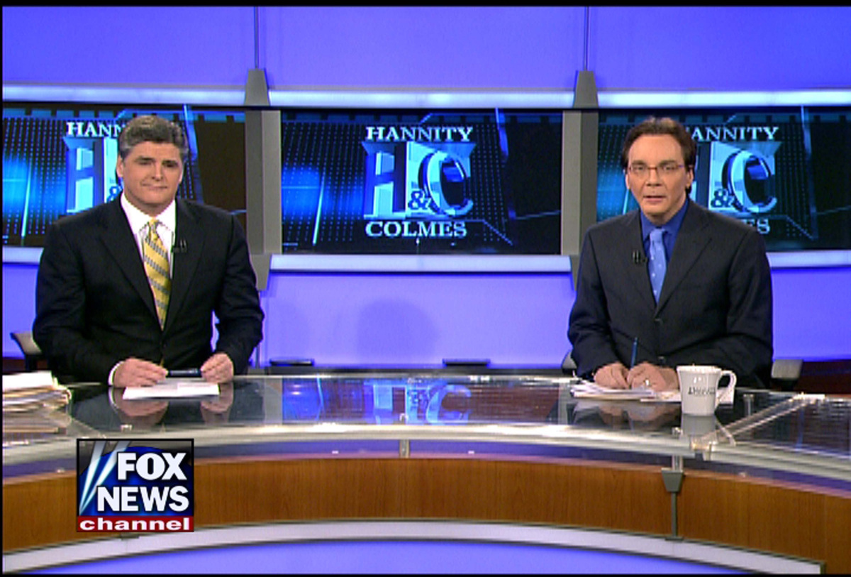 Sean Hannity gets candid on Ainsley Earhardt, Trump and his Fox News ...