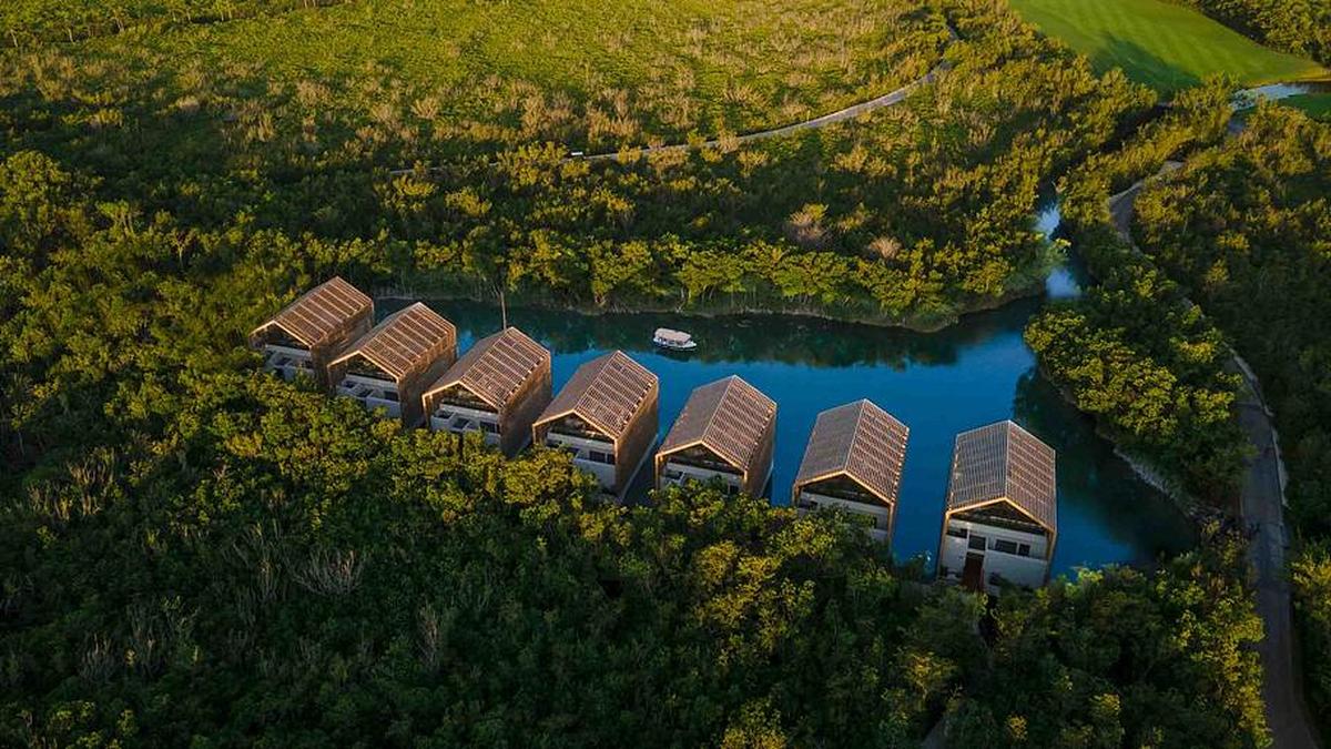  Lagoon villas at Banyan Tree, where you can riverboat to your room | Courtesy of Mayakoba 