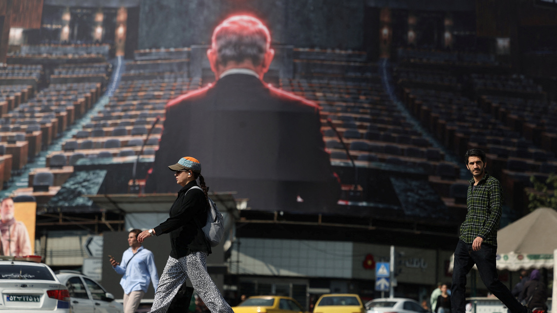Netanyahu, at risk of losing power, steps up attacks on Israel's Arab parties 