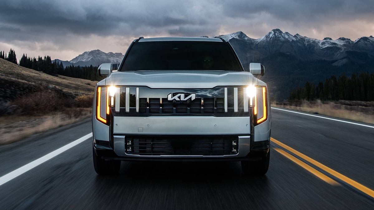  2026 Kia Telluride Hybrid Kia