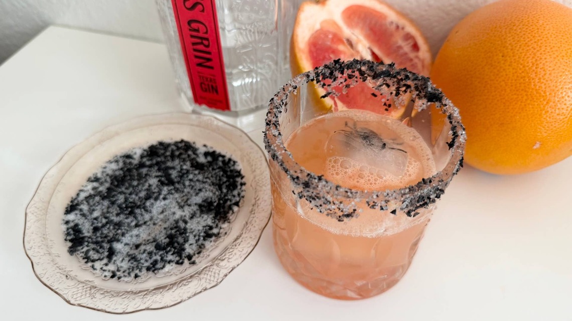 I Tried Martha Stewart and Snoop Dogg's Halloween Party Punch, and It's a Guaranteed Crowd-Pleaser 