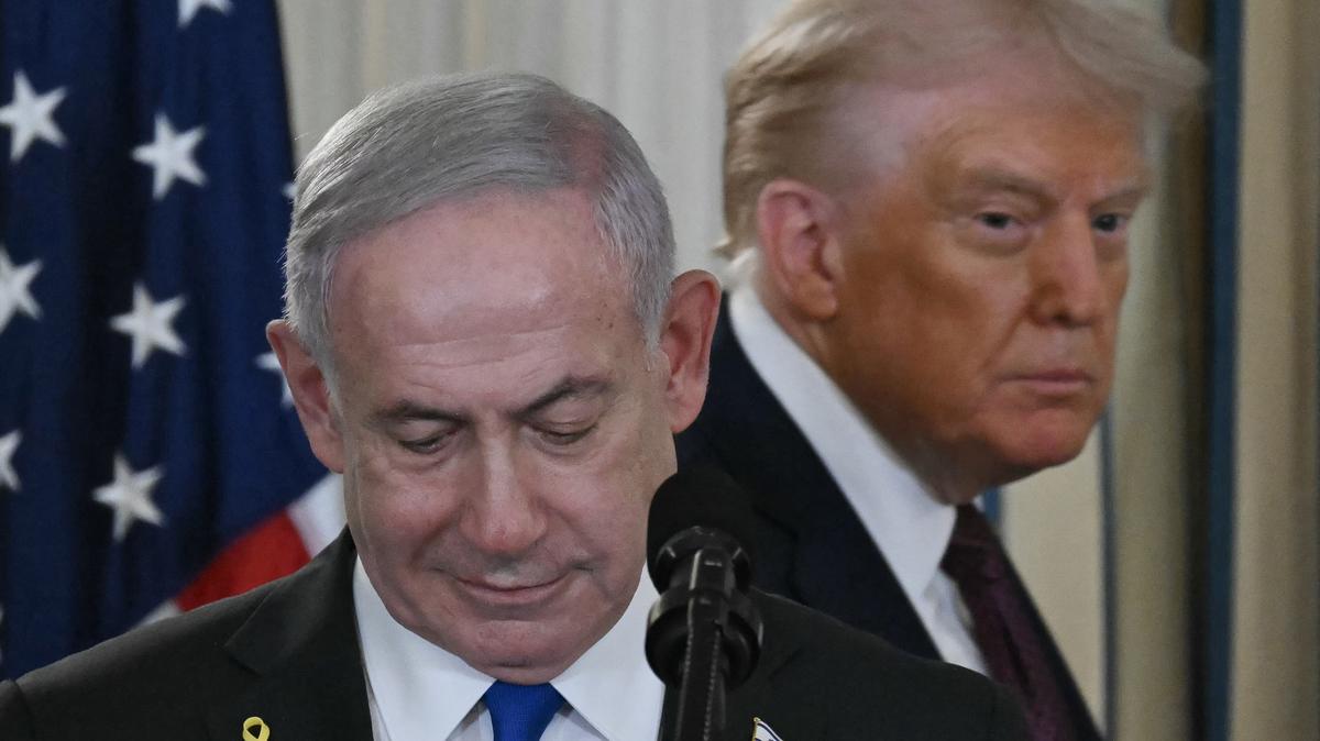 President Donald Trump and Israeli Prime Minister Benjamin Netanyahu, left, arrive for a press conference in the State Dining Room of the White House in Washington, D.C., on Sept. 29, 2025. (Andrew Caballero-Reynolds/AFP/Getty Images/TNS)