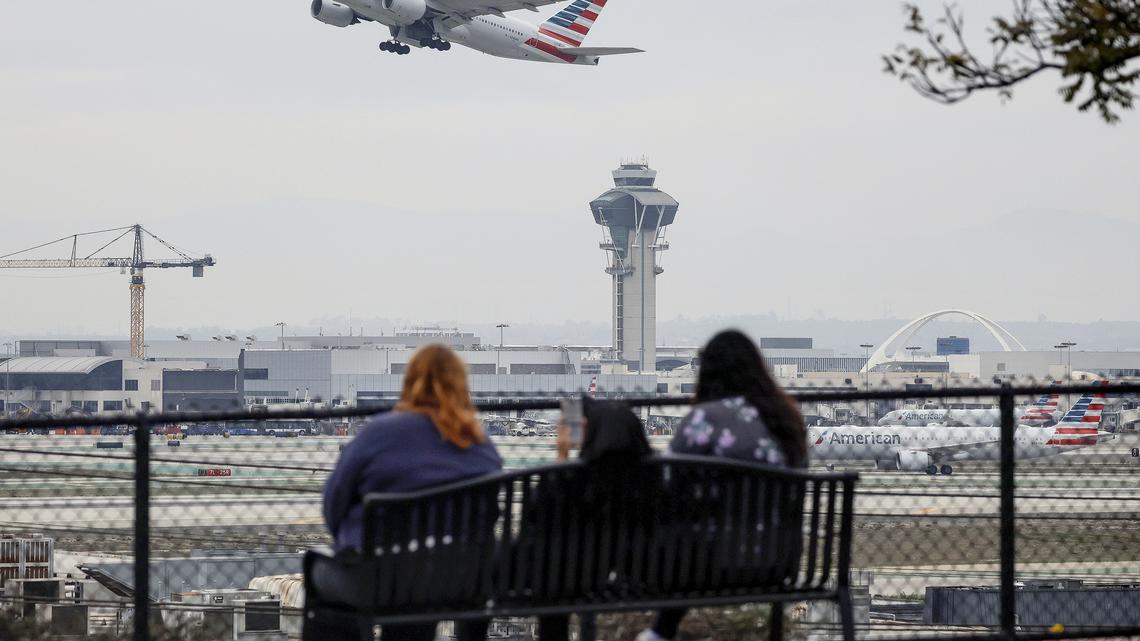 Editorial: Can ‘brand new air traffic control’ fix the FAA’s old problems?