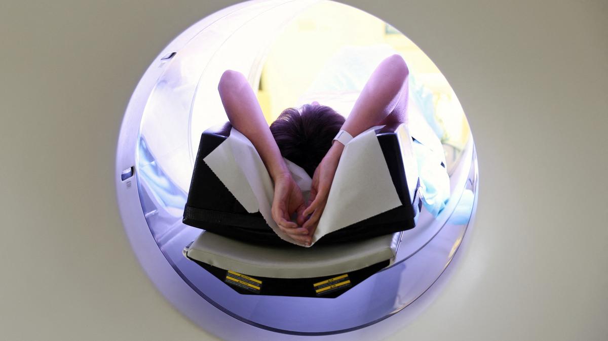 A cancer patient goes through a PET CT scan at the Nuclear Medicine department of University College London Hospitals (UCLH), in London, Britain, January 29, 2025. REUTERS/Isabel Infantes