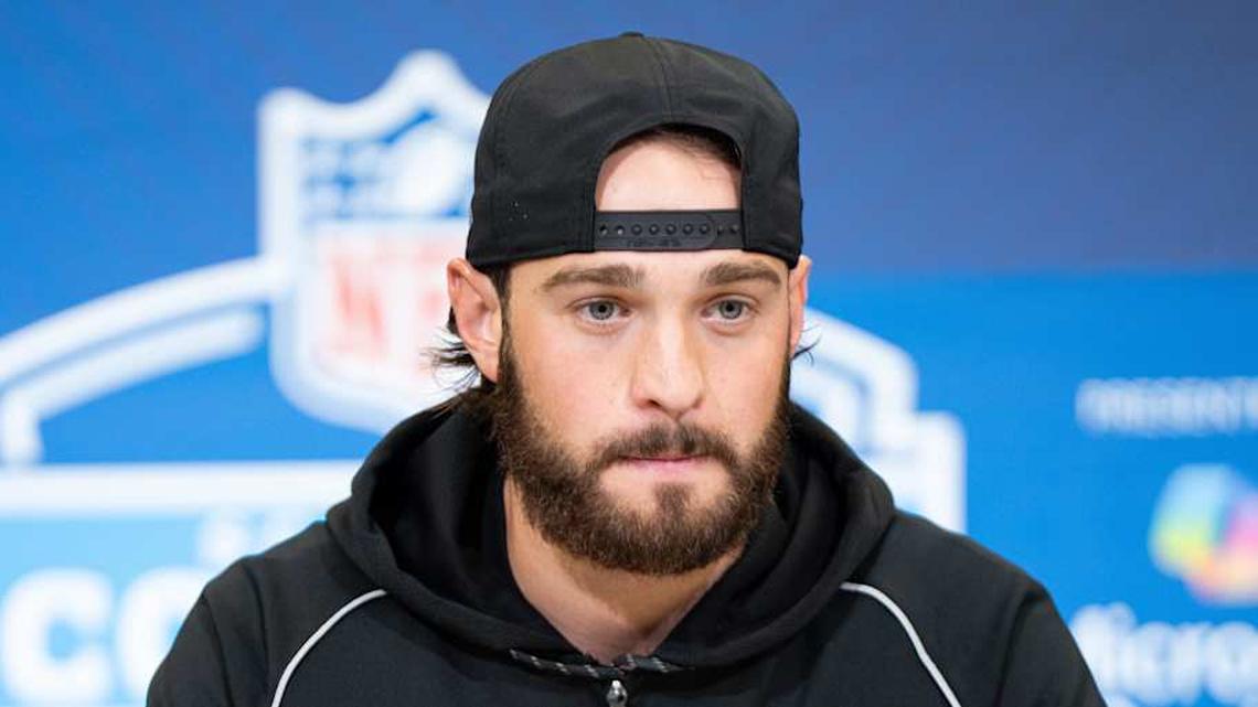  Feb 27, 2026; Indianapolis, IN, USA; BYU wideout Chase Roberts (WO33) speaks to members of the media during the NFL Combine at the Indiana Convention Center. Mandatory Credit: Jacob Musselman-Imagn Images | Jacob Musselman-Imagn Images 