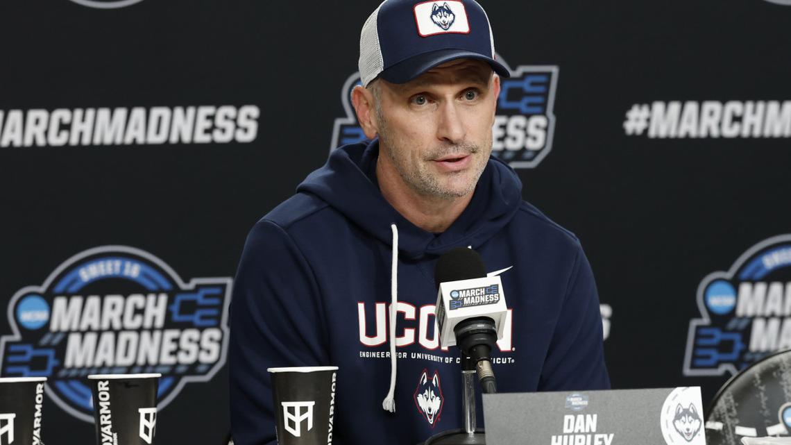 Dan Hurley Has Rushed To The Defense Of Geno Auriemma 