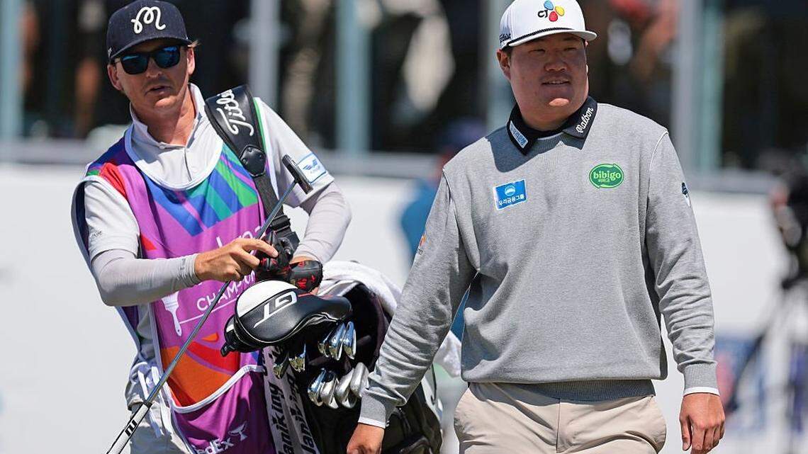 Sungjae Im shoots 64 with 2 eagles, lead Valspar