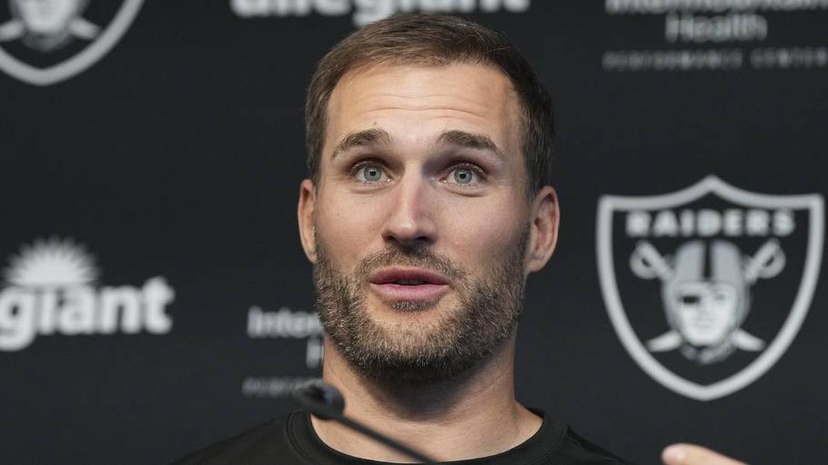  Apr 8, 2026; Las Vegas, NV, USA; Las Vegas Raiders quarterback Kirk Cousins speaks at a press conference at Intermountain Health Performance Center. Mandatory Credit: Candice Ward-Imagn Images | Candice Ward-Imagn Images 