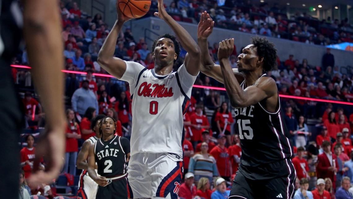 Vying for tourney berth, Texas A&M faces slumping Ole Miss 