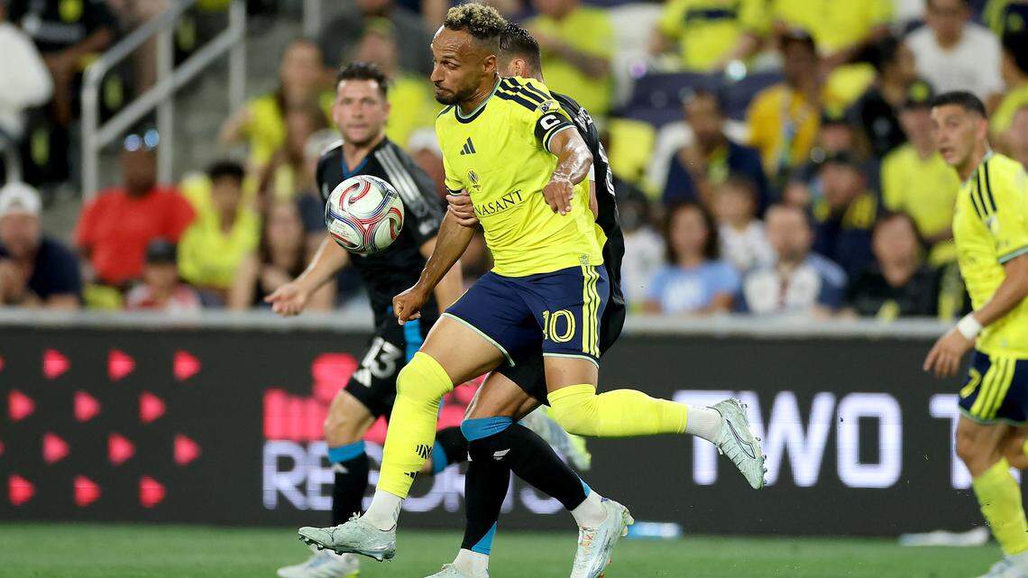 Sam Surridge scores brace as Nashville SC handles Charlotte FC 