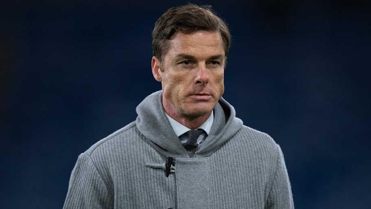  Scott Parker could not prevent Burnley from being demoted. | Visionhaus/Getty Images 