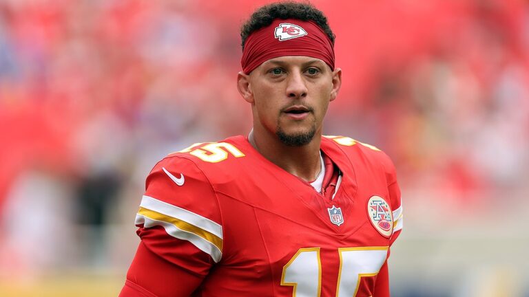 Brittany Mahomes and Kids Support Husband Patrick at NFL Preseason Game 