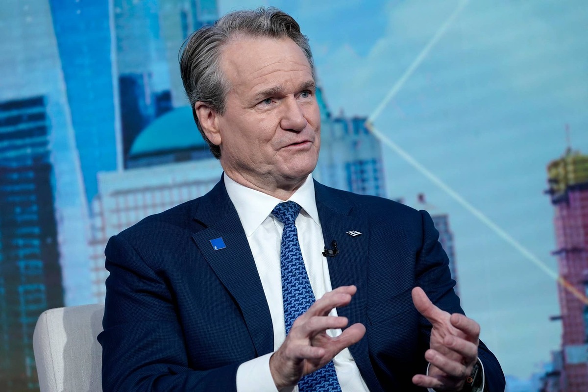   Bank of America warns America's resilient economy is masking a widening consumer divide. 