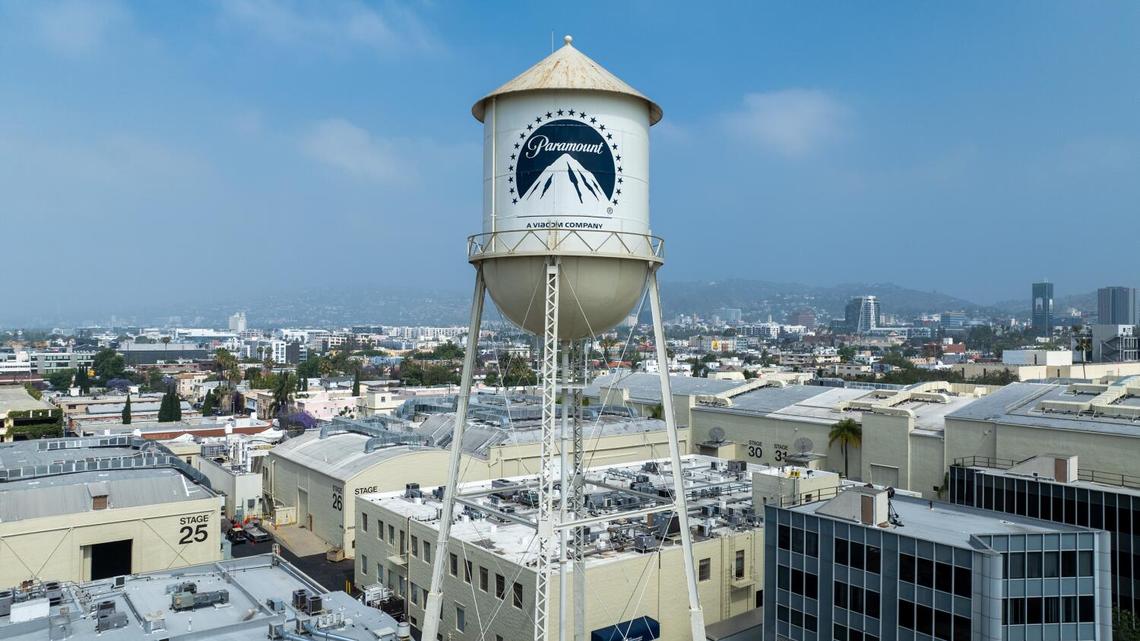 Paramount, pushing to buy Warner Bros., girds for legal challenges 