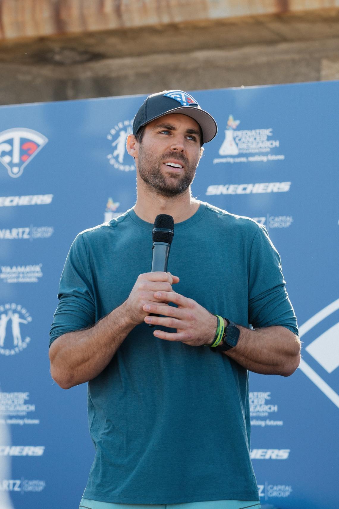  Chris TaylorGray Day Photo + Film 