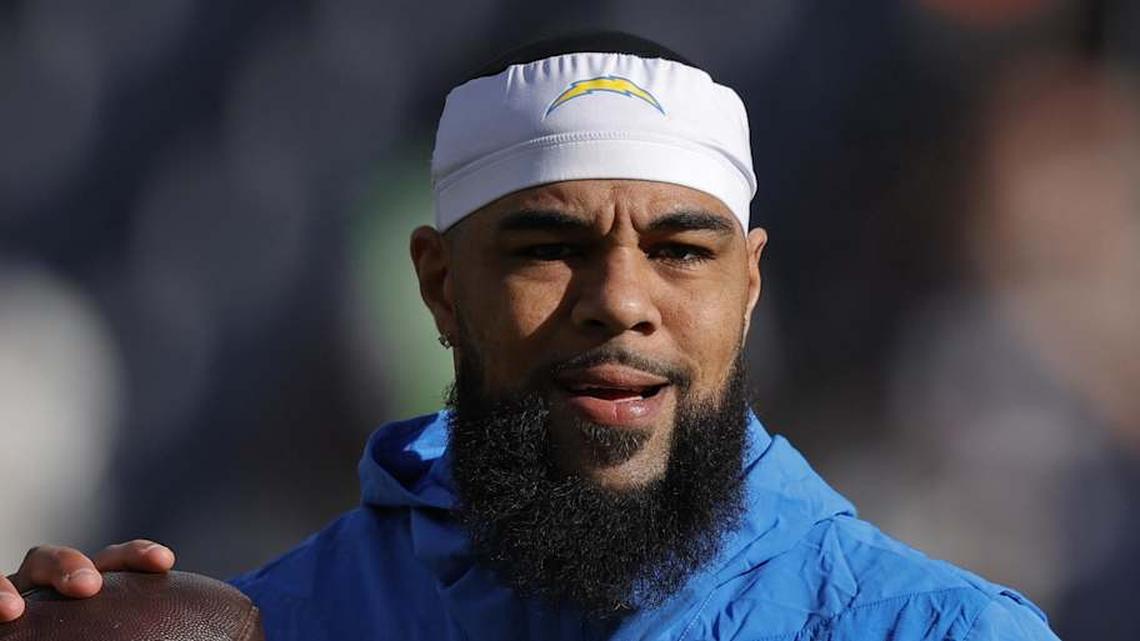  Jan 4, 2026; Denver, Colorado, USA; Los Angeles Chargers wide receiver Keenan Allen (13) warms up before the game against the Denver Broncos at Empower Field at Mile High. Mandatory Credit: Isaiah J. Downing-Imagn Images | Isaiah J. Downing-Imagn Images 