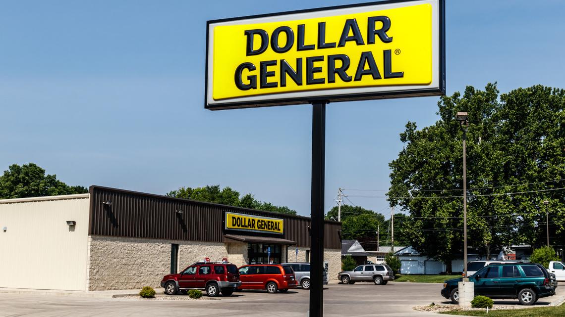 Dollar General's $6 Retro Essential Adds Bold Style and Extra Space to Everyday Errands 
