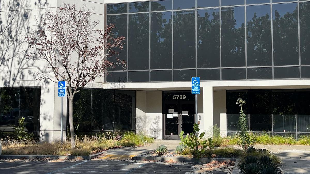 5929 Fontanoso Way, a San Jose office and research building totaling 78,200 square feet, July 2023.



(7-25-2023, San Jose CA)



(George Avalos/Bay Area News Group)