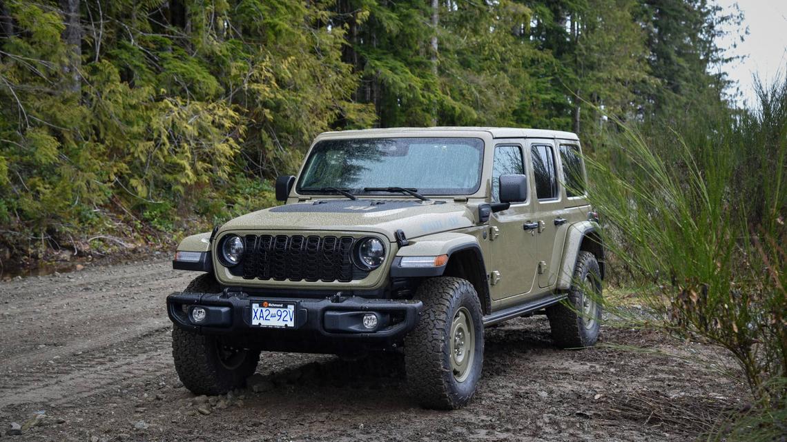 2025 Jeep Wrangler 4xe 
