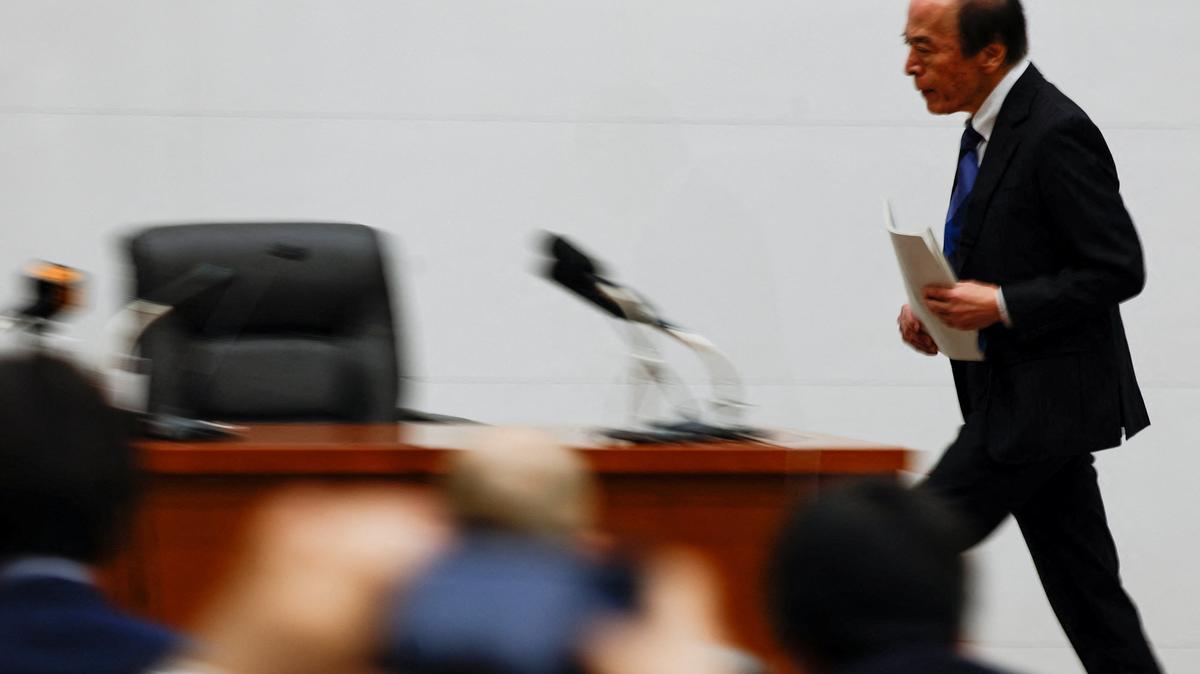 Bank of Japan Governor Kazuo Ueda arrives for a press conference after a BOJ policy meeting in Tokyo, Japan, April 28, 2026. REUTERS/Kim Kyung-Hoon