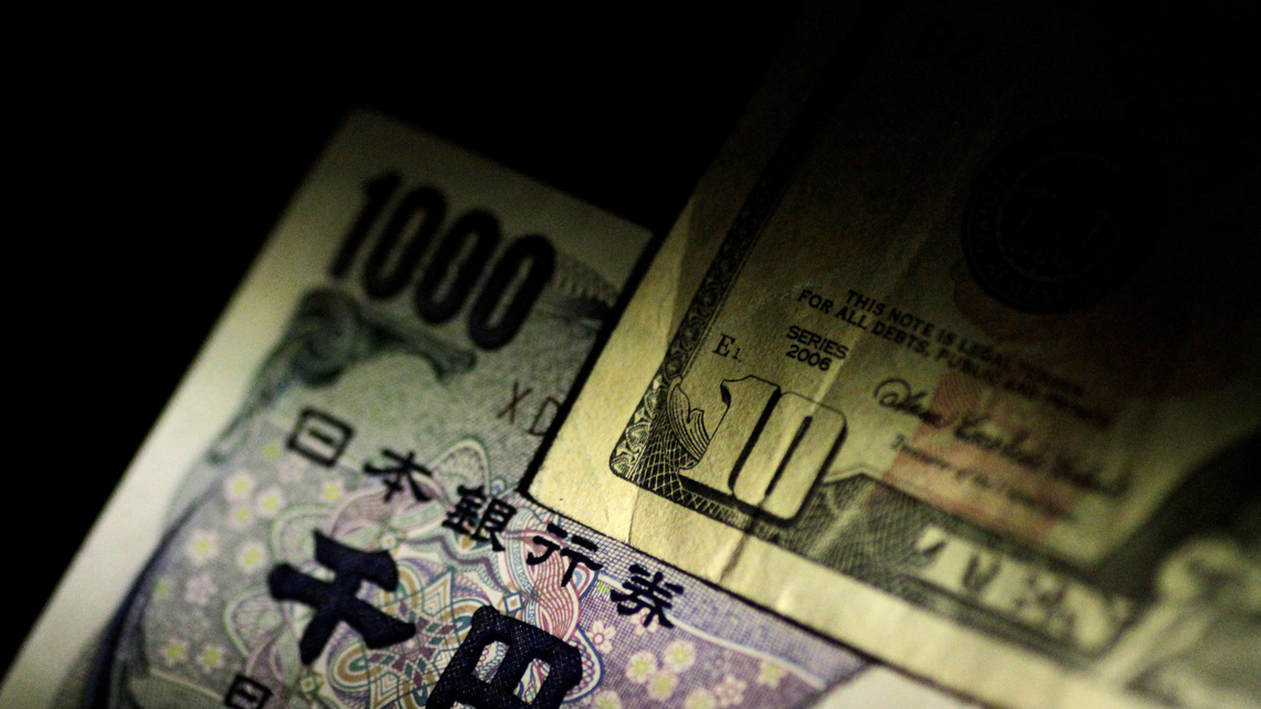 Dollar steady as focus turns to US payrolls, yen intervention jitters persist 