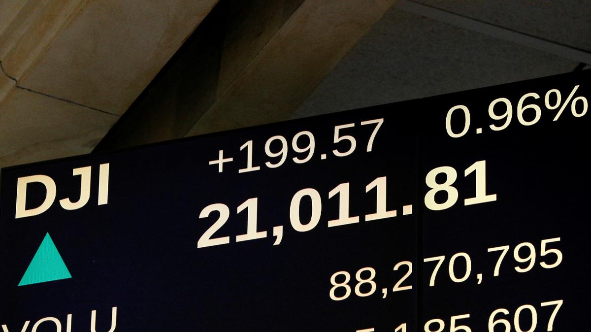 A screen shows the Dow Jones Industrial Average soon after the market opened on the floor of the New York Stock Exchange (NYSE) in New York, U.S., March 1, 2017. REUTERS/Brendan McDermid
