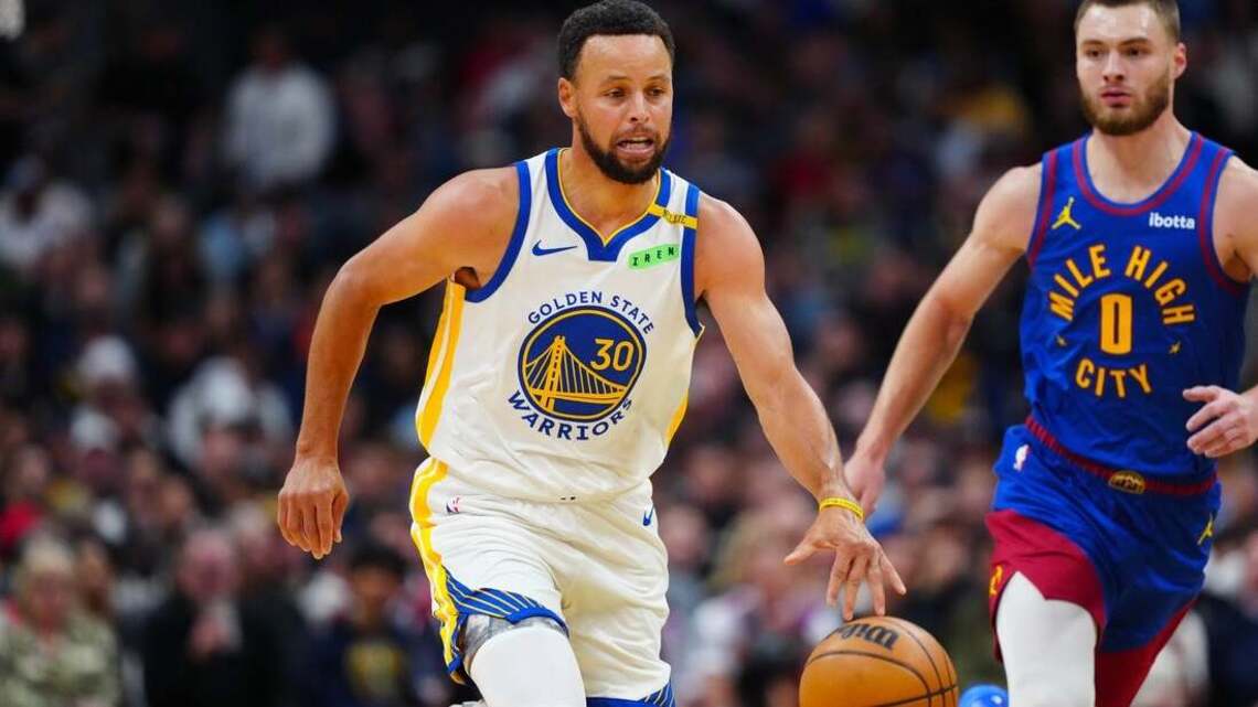 Stephen Curry's perfect shooting night lifts Warriors over Nuggets 