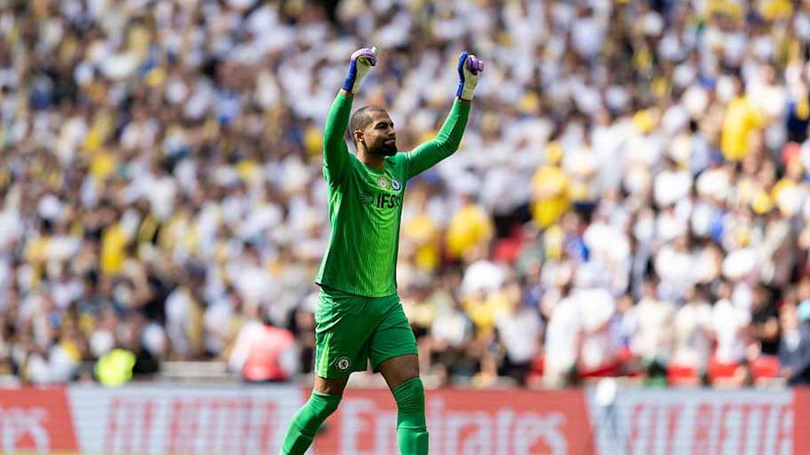  Sánchez came up big between the posts. | Gaspafotos/MB Media/Getty Images 