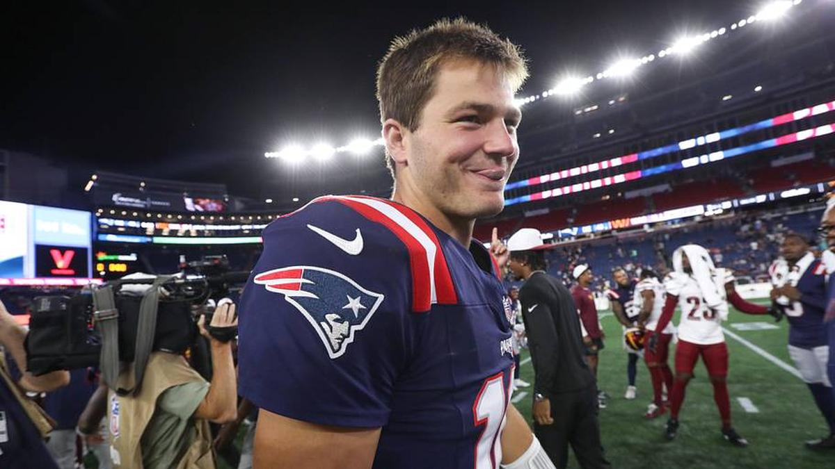  Aug 8, 2025; Foxborough, Massachusetts, USA; New England Patriots quarterback Drake Maye (10) reacts after defeating the Washington Commanders at Gillette Stadium. Mandatory Credit: Paul Rutherford-Imagn Images | Paul Rutherford-Imagn Images 