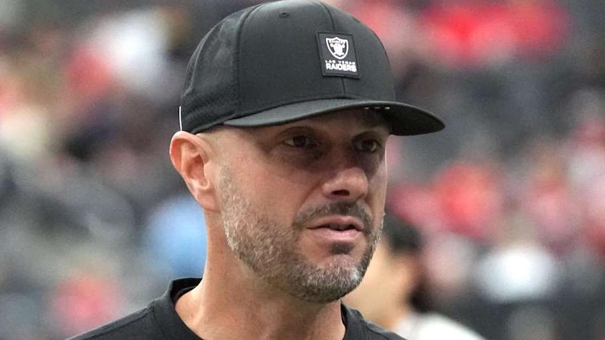  Jan 4, 2026; Paradise, Nevada, USA; Las Vegas Raiders general manager John Spytek reacts during the game against the Kansas City Chiefs at Allegiant Stadium. Mandatory Credit: Kirby Lee-Imagn Images | Kirby Lee-Imagn Images 