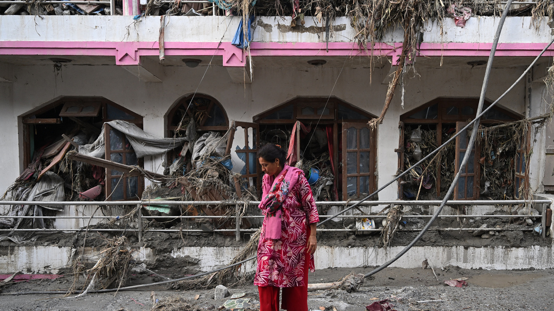 ‘It felt like a cyclone': Nepal survivors recall terror of flood 