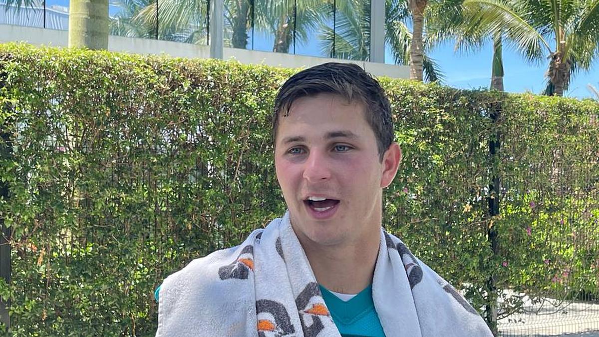  Miami Dolphins fifth-round pick Michael Taaffe talks to the media after the first day of rookie minicamp | Alain Poupart - Miami Dolphins On S 