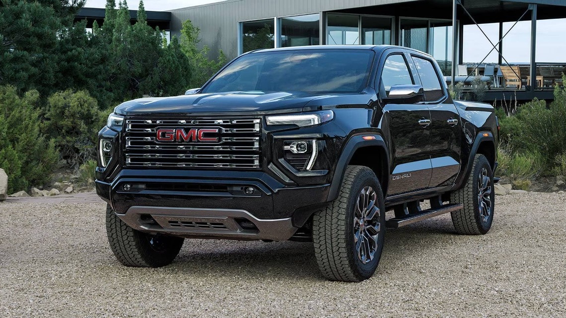 We Compared the 2026 Ford Ranger and GMC Canyon. One Comes Out Ahead 
