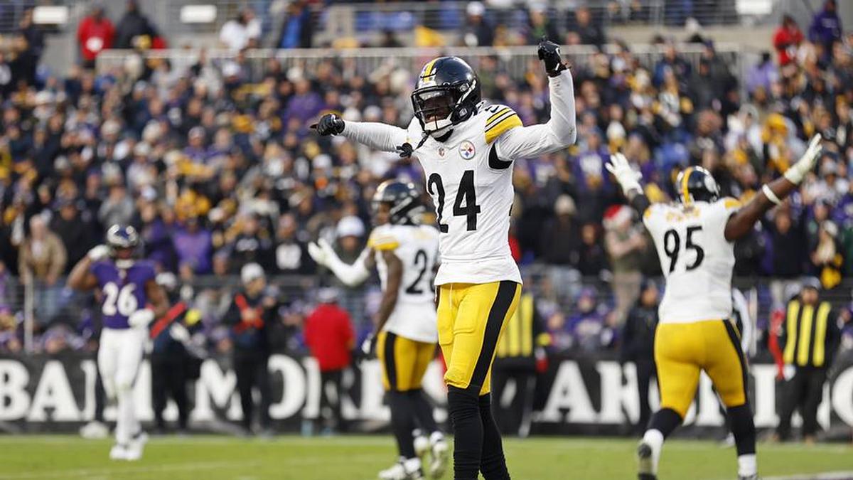  Dec 7, 2025; Baltimore, Maryland, USA; Pittsburgh Steelers cornerback Joey Porter Jr. (24) reacts after a defensive stop against the Baltimore Ravens during the second half at M&T Bank Stadium. Mandatory Credit: Peter Casey-Imagn Images | Peter Casey-Imagn Images 