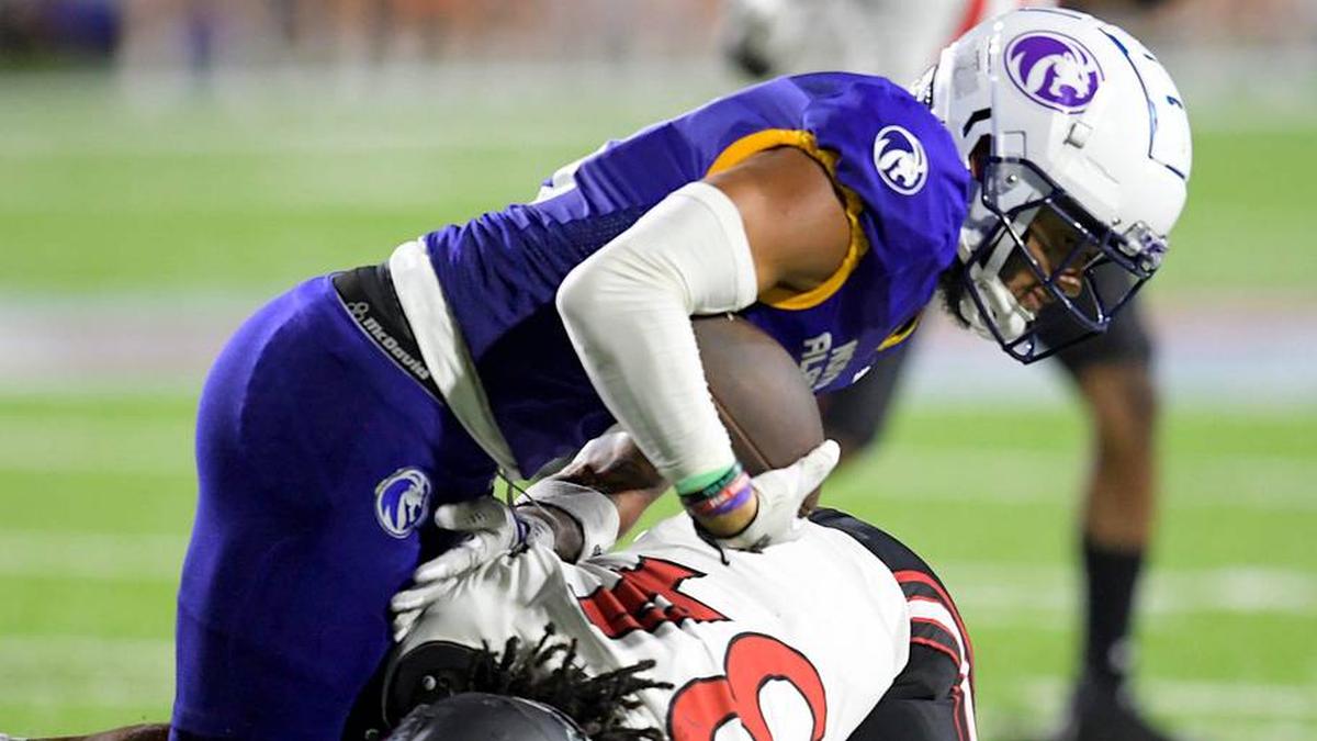  Southeast Missouri State Redhawks defensive back Landon Sylvie (34) stops North Alabama Lions wide receiver Logan Collier (9) during the FCS Kickoff game at Cramton Bowl in Montgomery, Ala., on Saturday August 24, 2024. | Mickey Welsh / Advertiser / USA TODAY NETWORK 