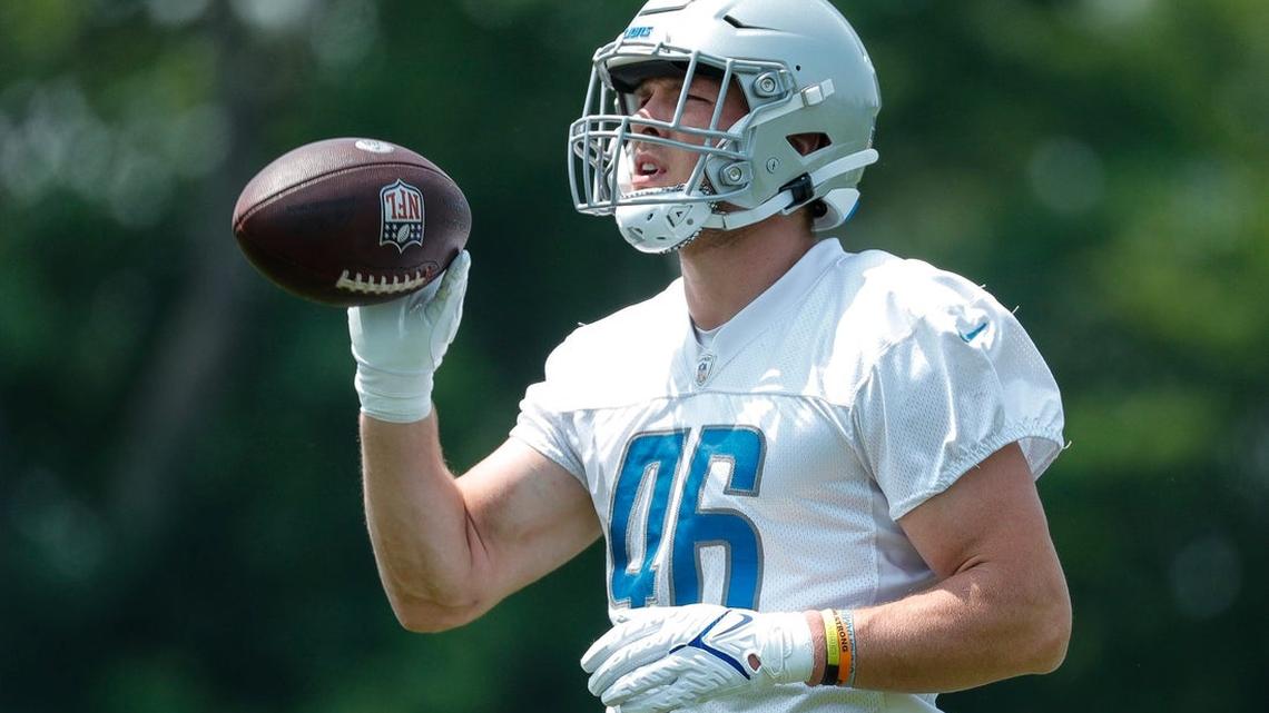 Report: Lions decline LB Jack Campbell's fifth-year option 