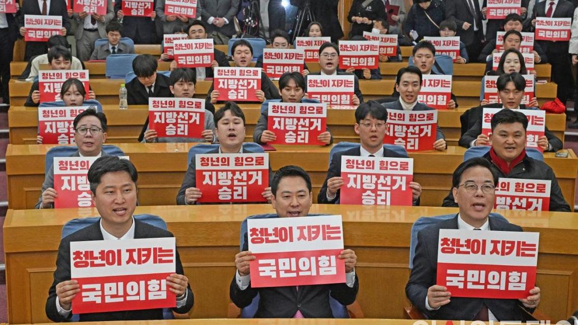 Conservatives risk losing claim to economic leadership in Korea 
