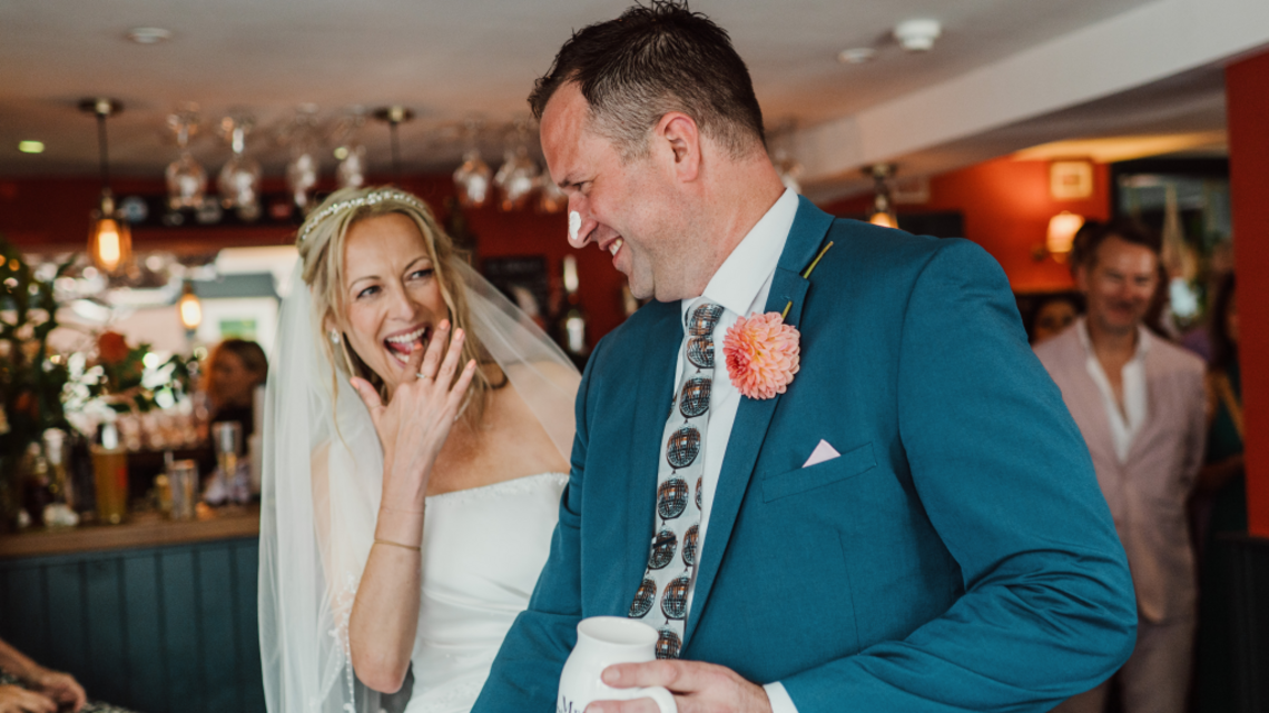 Woman finds husband in 3 months after hiring a flirting coach