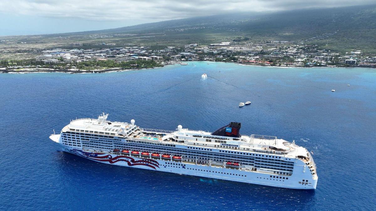  Norwegian Cruise Line's Pride of America is the only U.S. flagged cruise ship. 