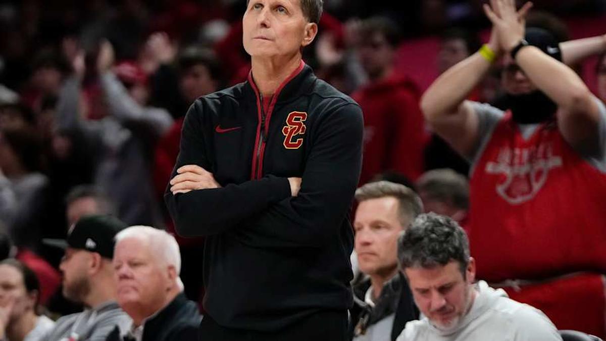  USC Trojans head coach Eric Musselman watches during the first half of the NCAA men's basketball game against the Ohio State Buckeyes at the Schottenstein Center on Feb. 11, 2026. | Adam Cairns/Columbus Dispatch / USA TODAY NETWORK via Imagn Images 