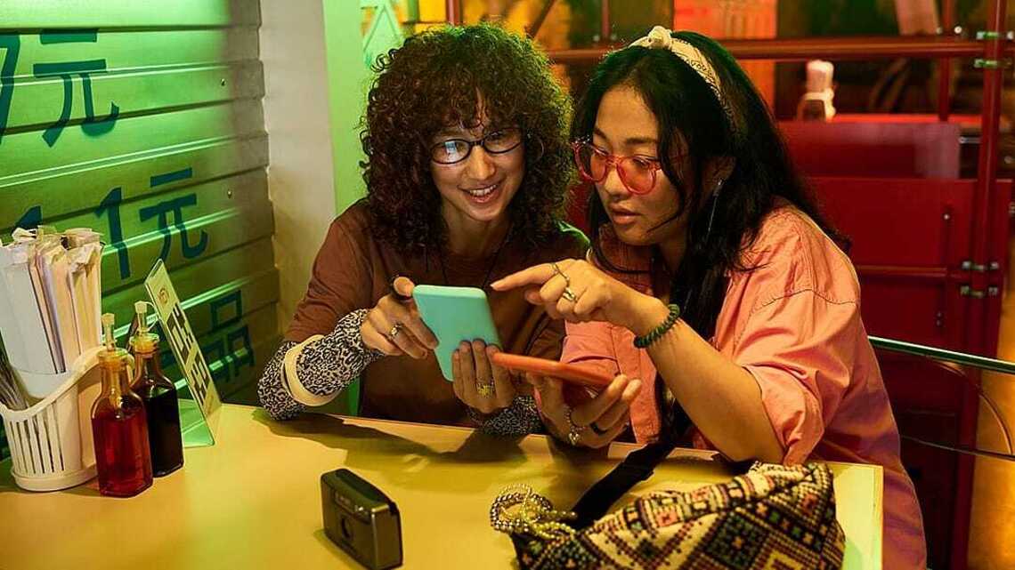 5 travel-planning tips for Gen Z to make the most of a vacation budget 