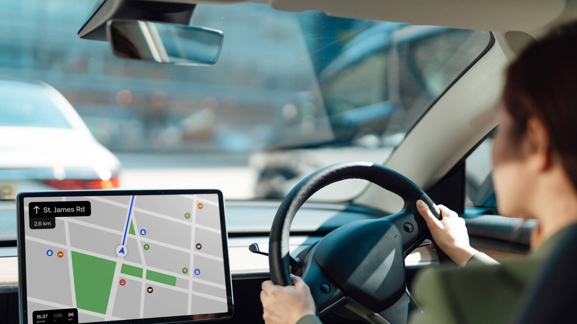 Tesla wants to sell a car with no steering wheel this year 